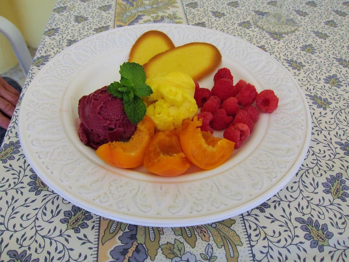 Reves D'Ocean Bed & Breakfast ซานตา บาร์บารา เดอ เนกซ์ ภายนอก รูปภาพ