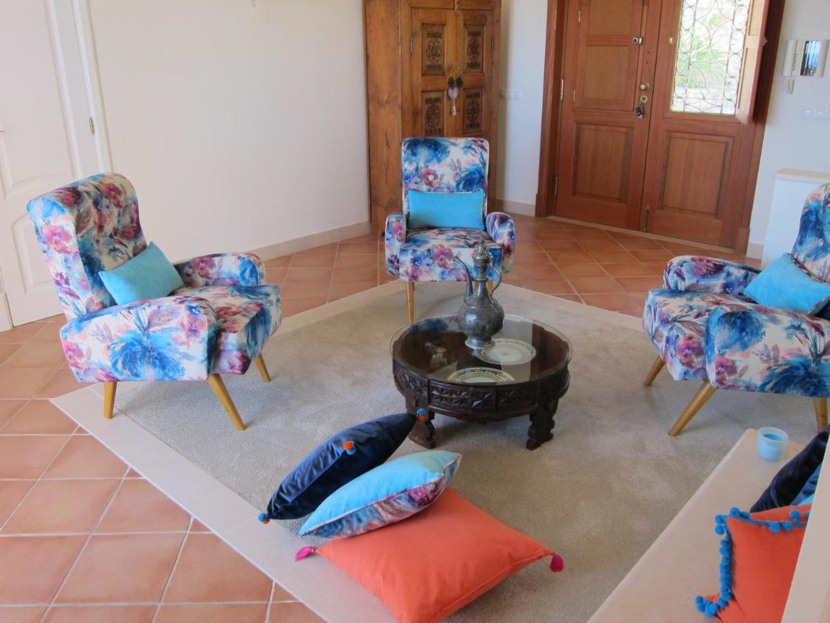 Reves D'Ocean Bed & Breakfast ซานตา บาร์บารา เดอ เนกซ์ ภายนอก รูปภาพ